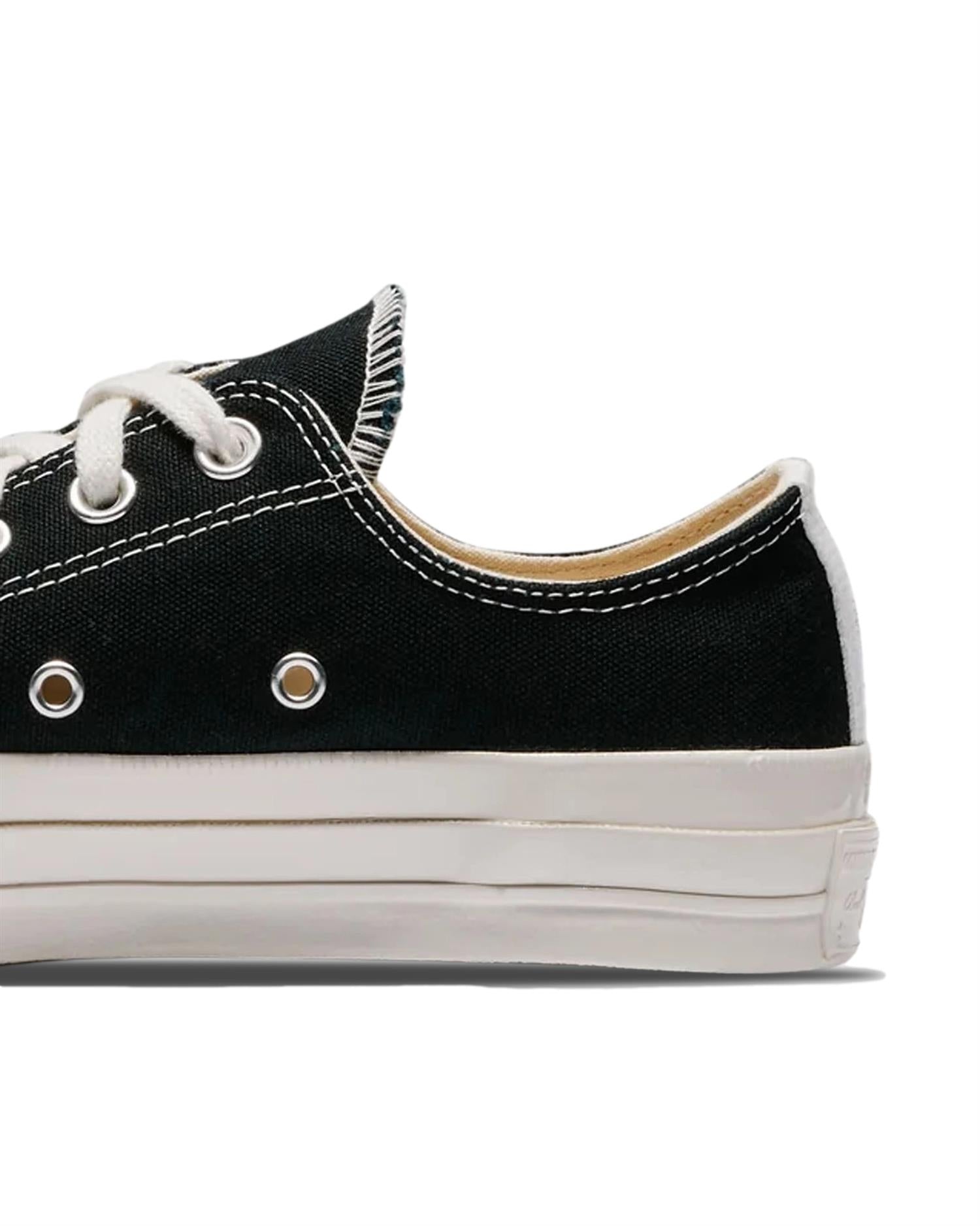 Comme des Garcons Play CT70 Small red heart LOW top Sko Sort - modostore.no