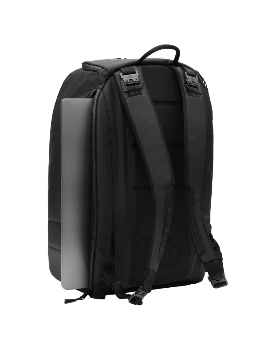 Douchebags Ramverk Pro Backpack 26L Sekk Sort - modostore.no