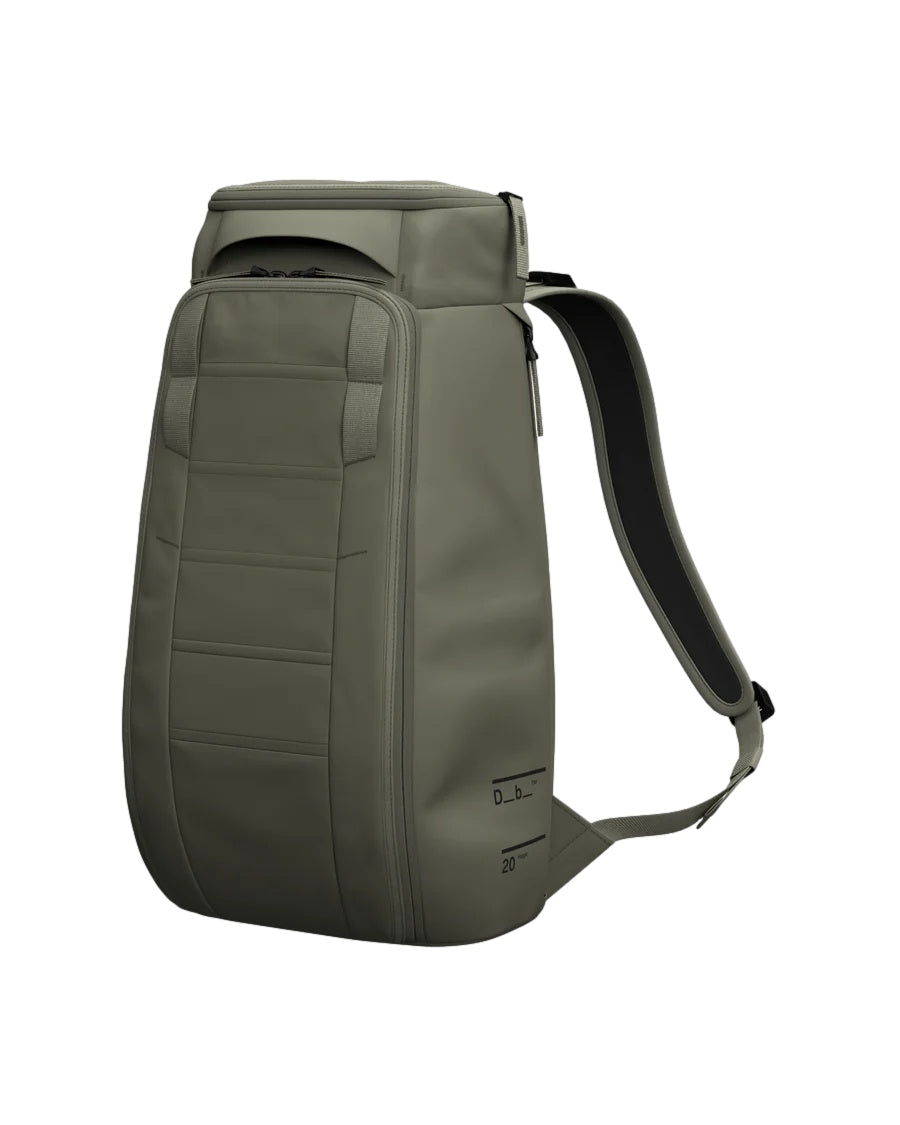 Db Hugger Backpack 20L Moss Green Sekk Grønn - modostore.no
