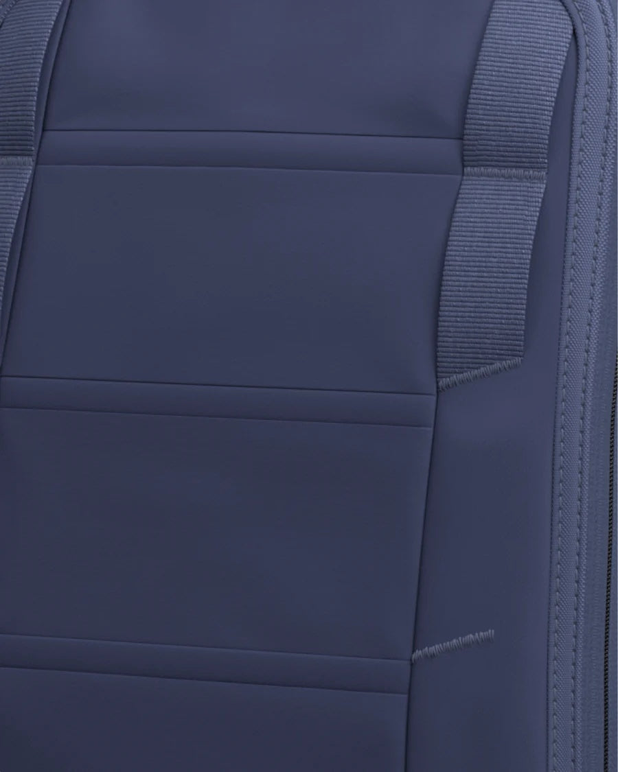 Db Hugger Backpack 30L Blue Hour Sekk Mørkeblå - modostore.no