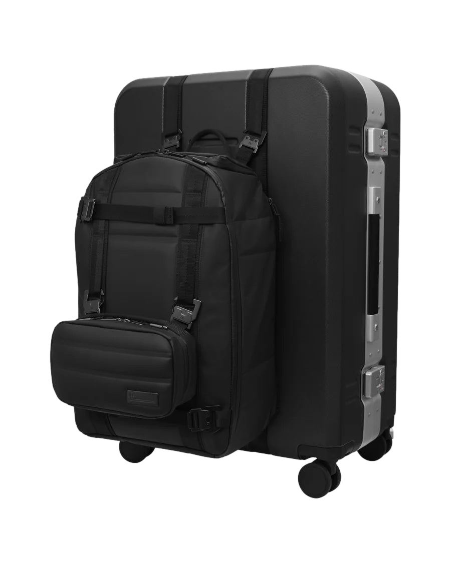 Db Ramverk Pro Check-In Luggage Large Trillebag Sølv / Sort - modostore.no