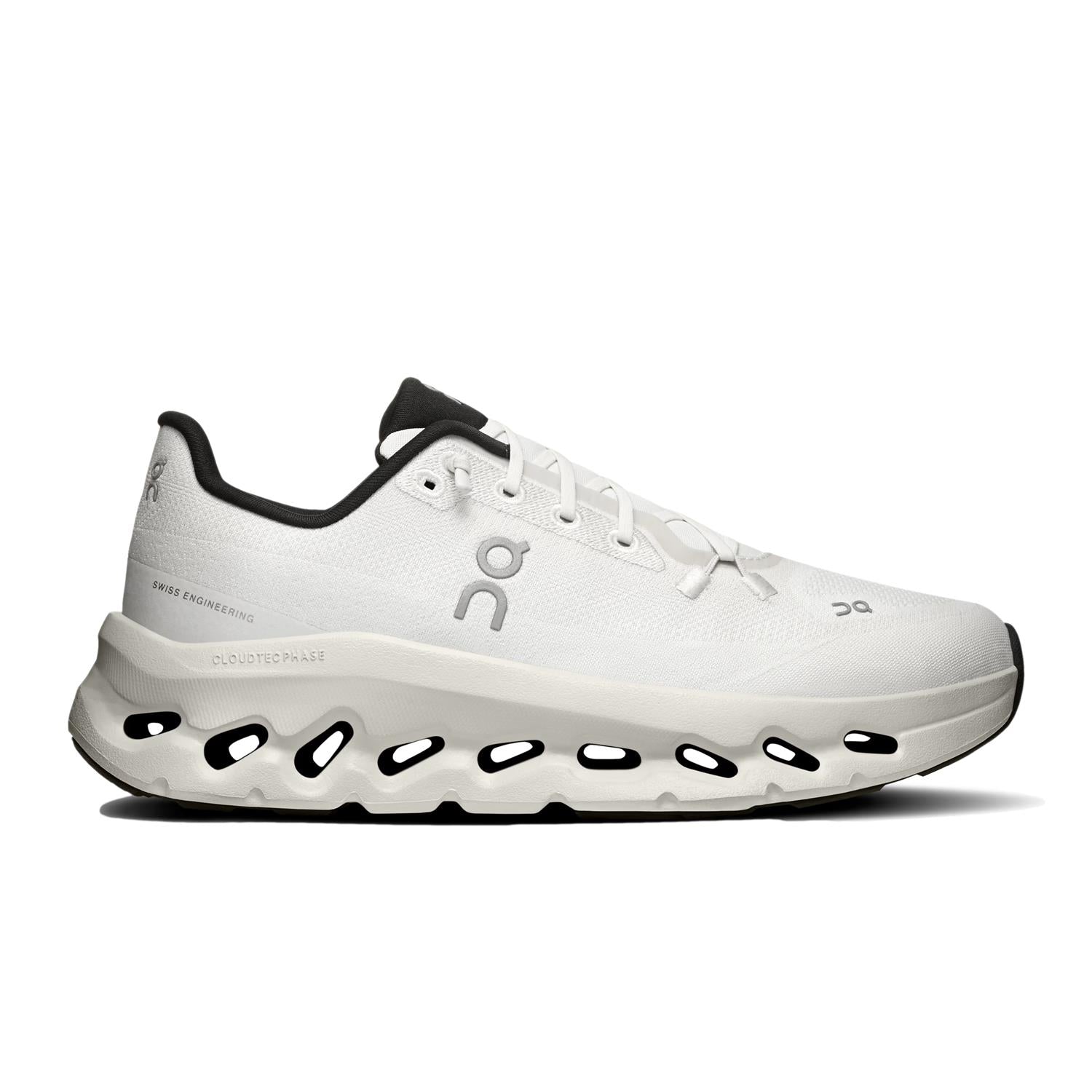 ON Cloudtilt Pearl/Ice Sko Hvit - modostore.no