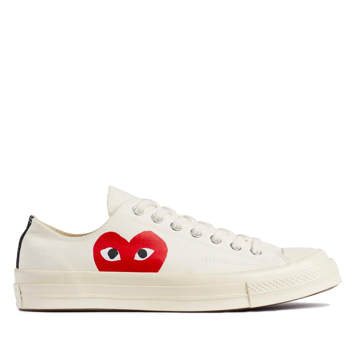 Comme des Garcons Play x Converse CDG Big Heart LOW Top White Sko Off-White - modostore.no