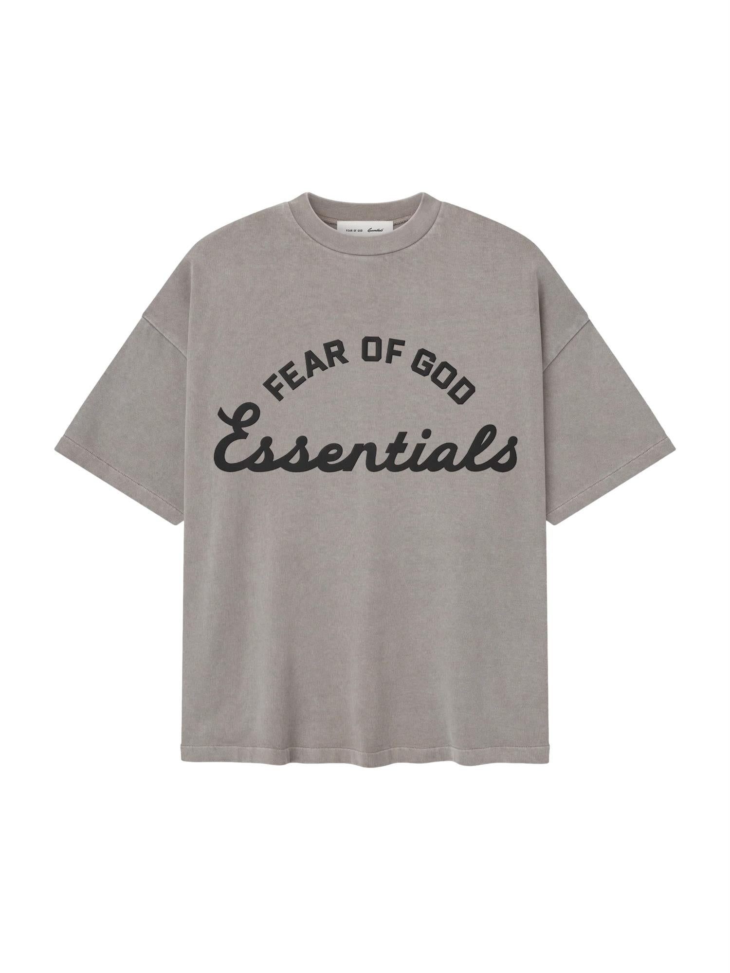 Fear of God Essentials Traning 90's Short Sleeve Tee T-shirt Lysegrå - modostore.no