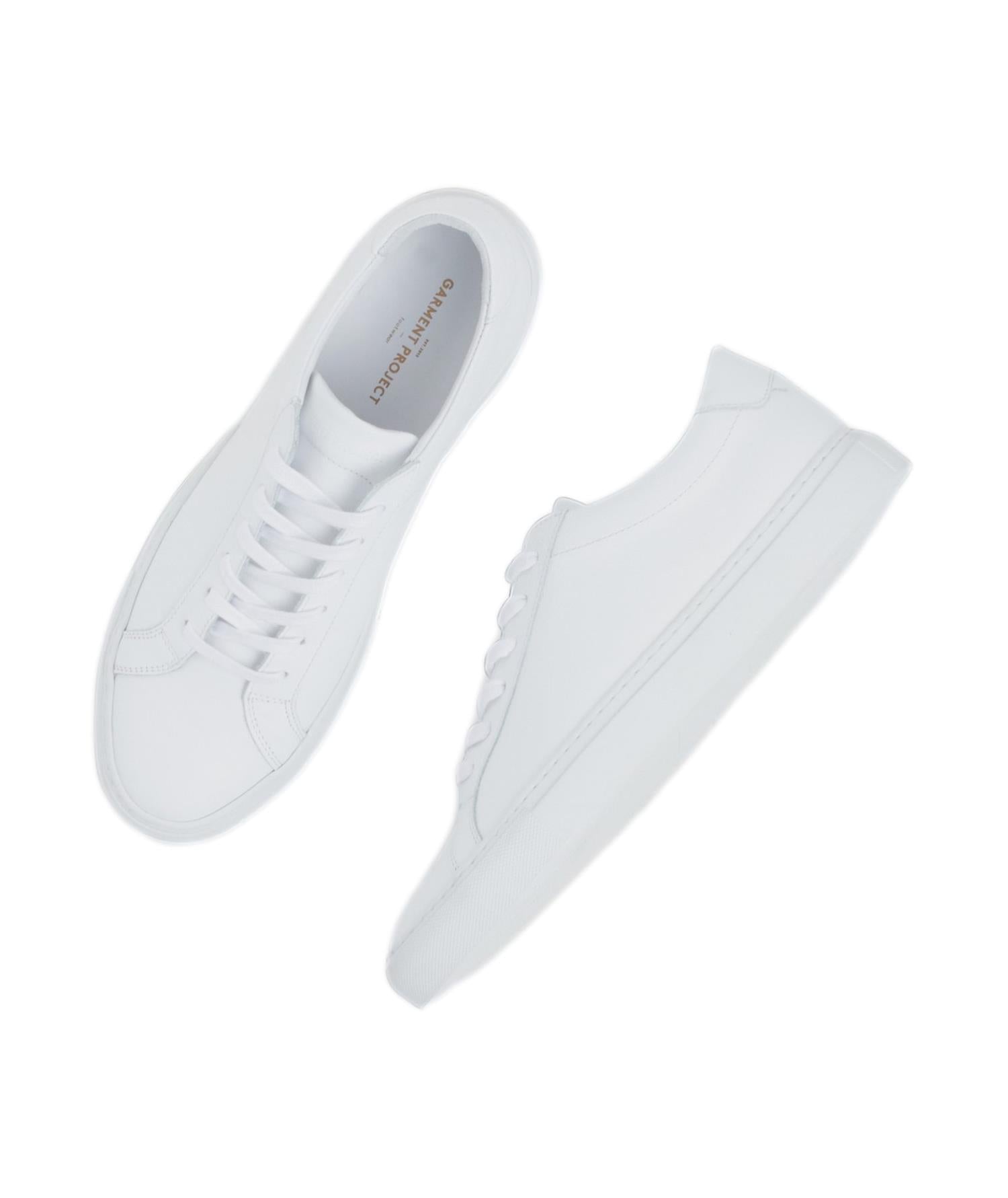 Hvite Garment Project Premium Low Leather Sko for kvinner, elegante og komfortable hvite skinnsko.