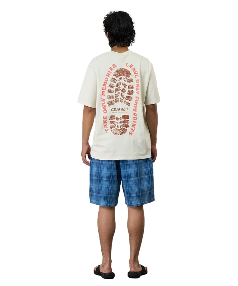 Gramicci Footprints Tee Pigment Dyed T-shirt Beige - modostore.no