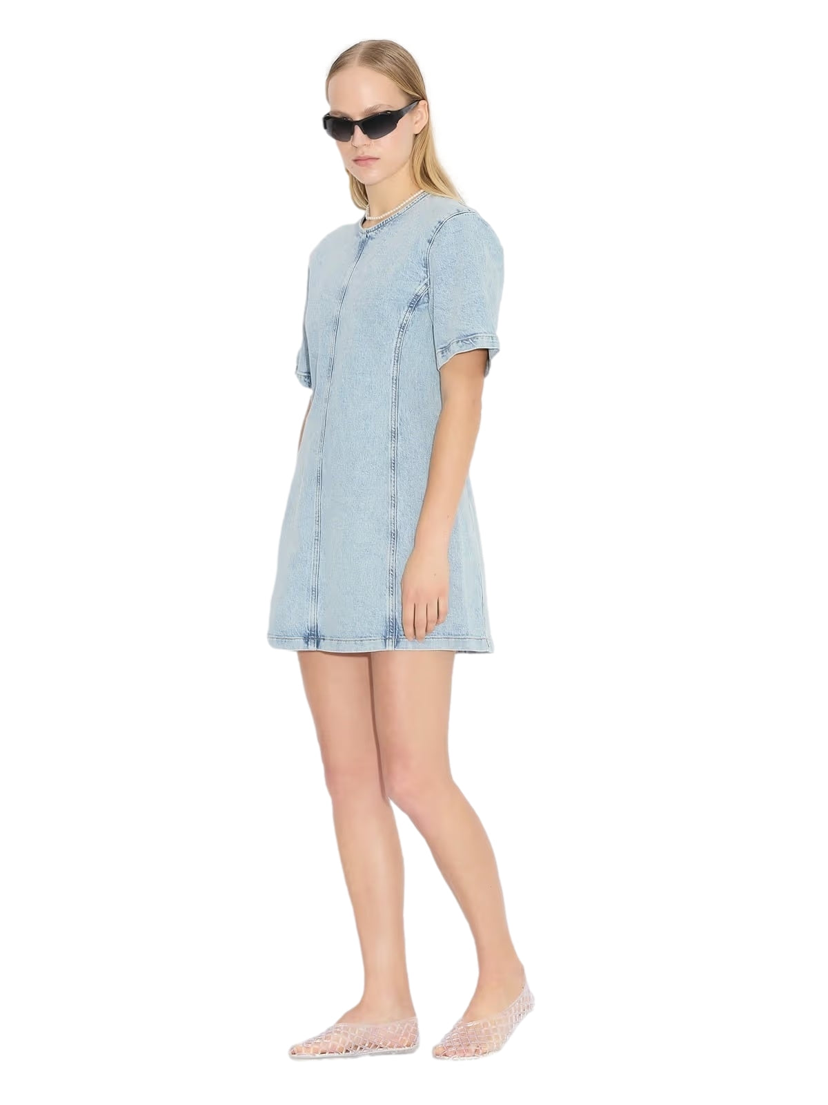 Holzweiler Short Denim Dress Kjole Lyseblå - modostore.no