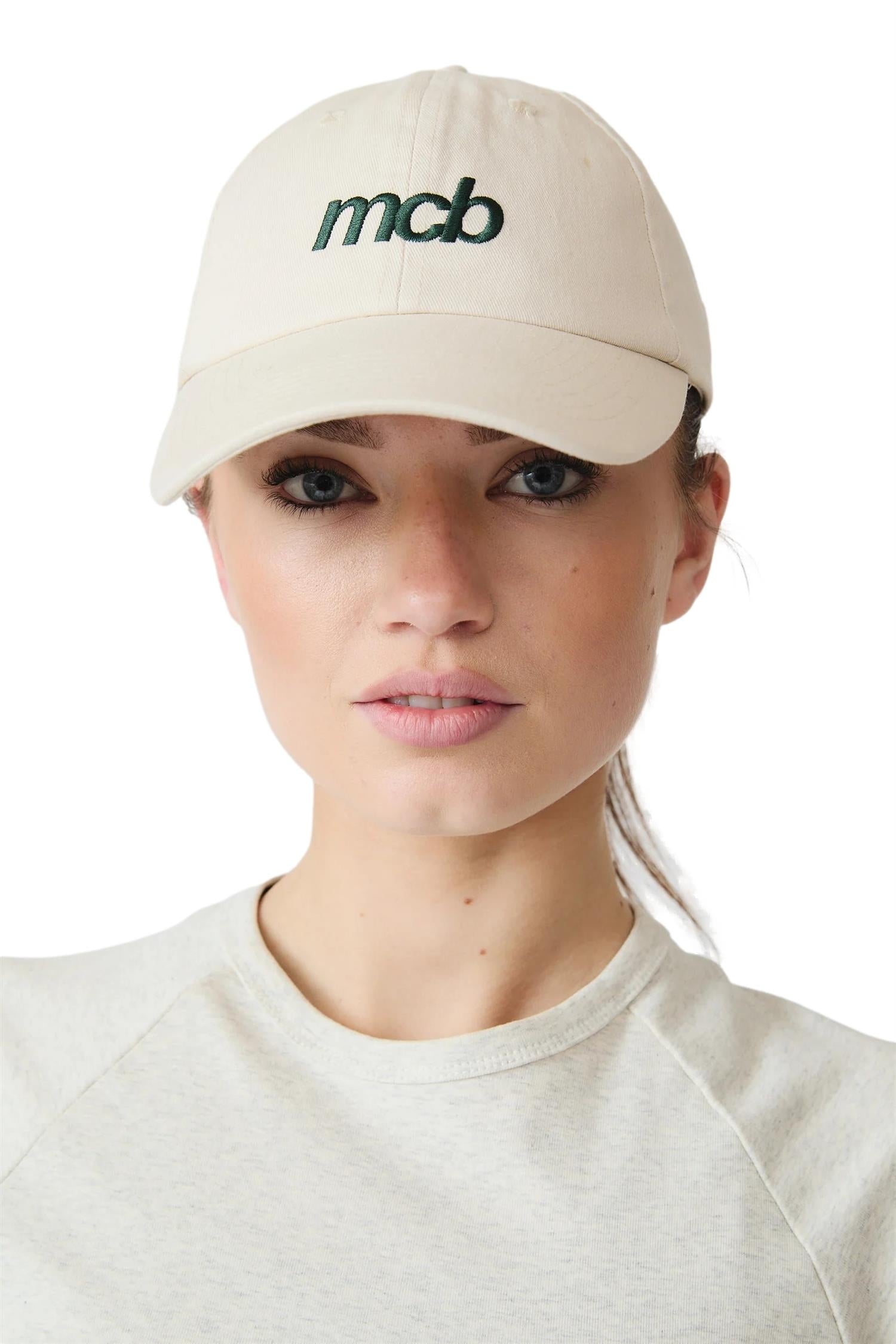 MCB Sportswear Signature Cap Caps Beige - modostore.no