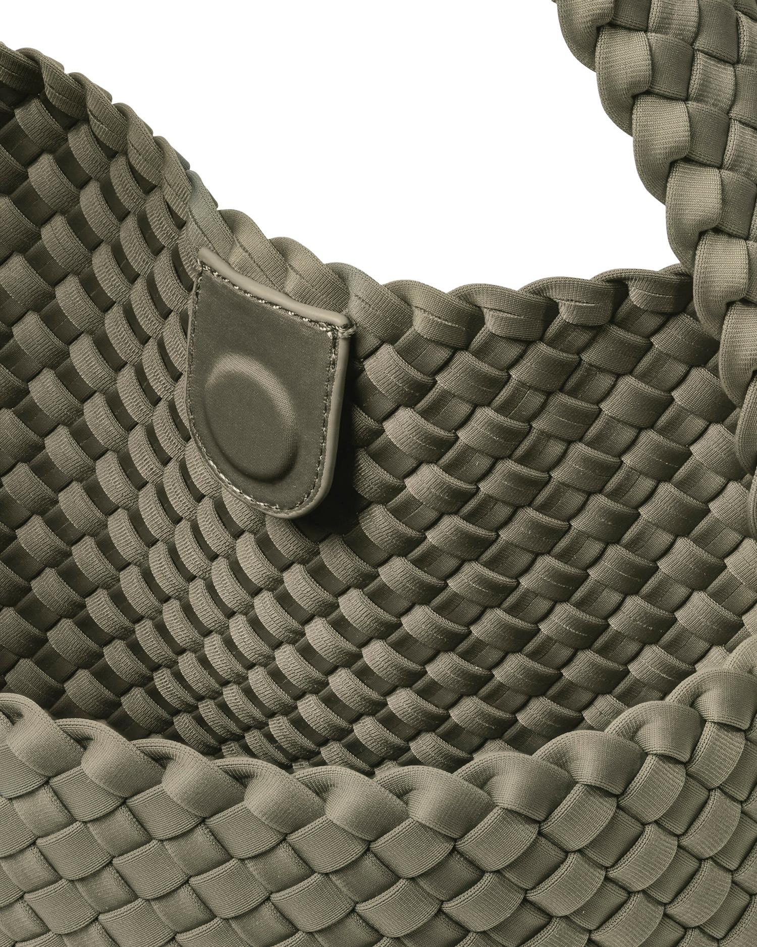 Naghedi Nomad Medium Hobo Olea Veske Grønn - modostore.no