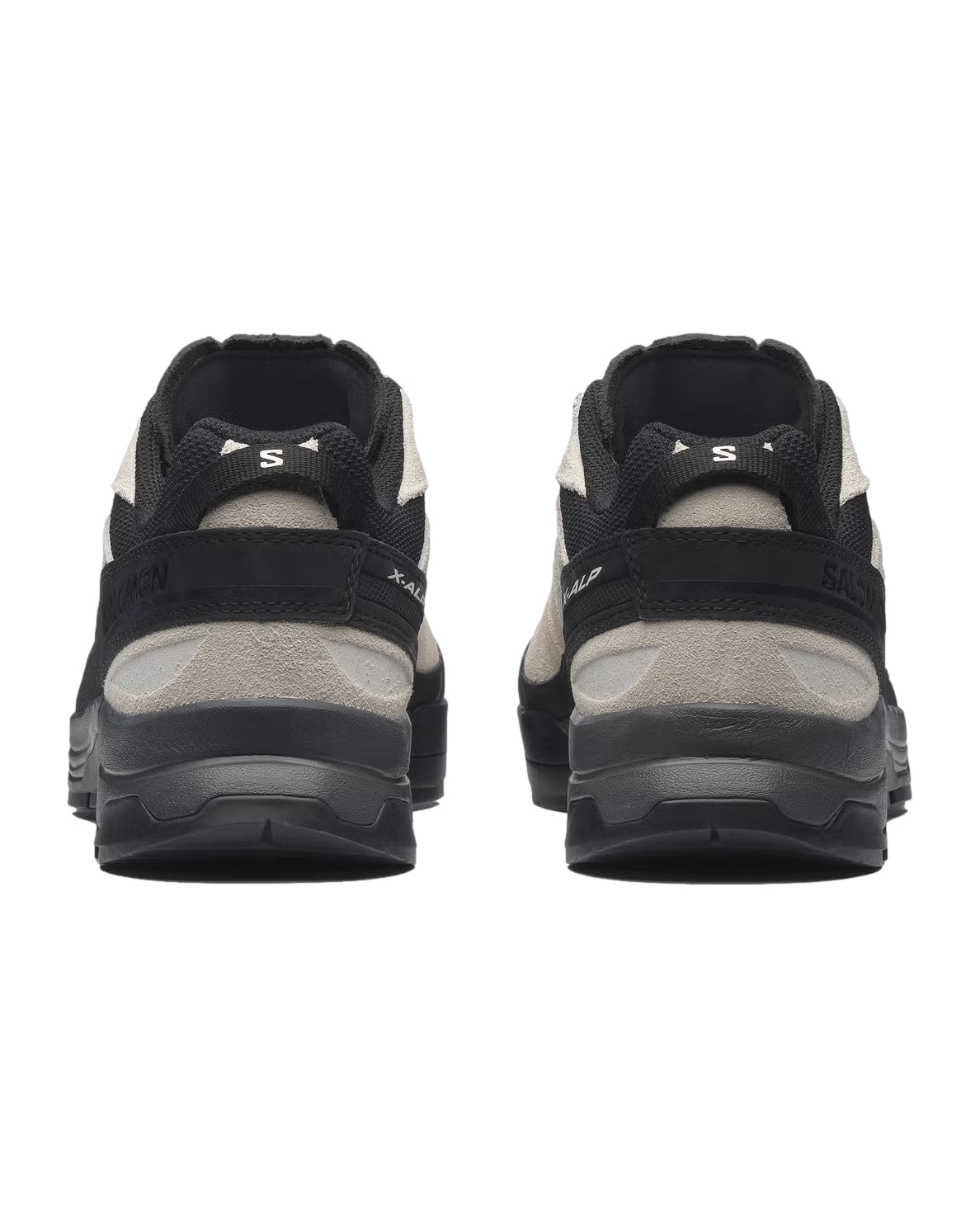 Salomon X-ALP LTR sko i svart, beige og vanilla ice med vannavvisende materiale og komfortabel design.
