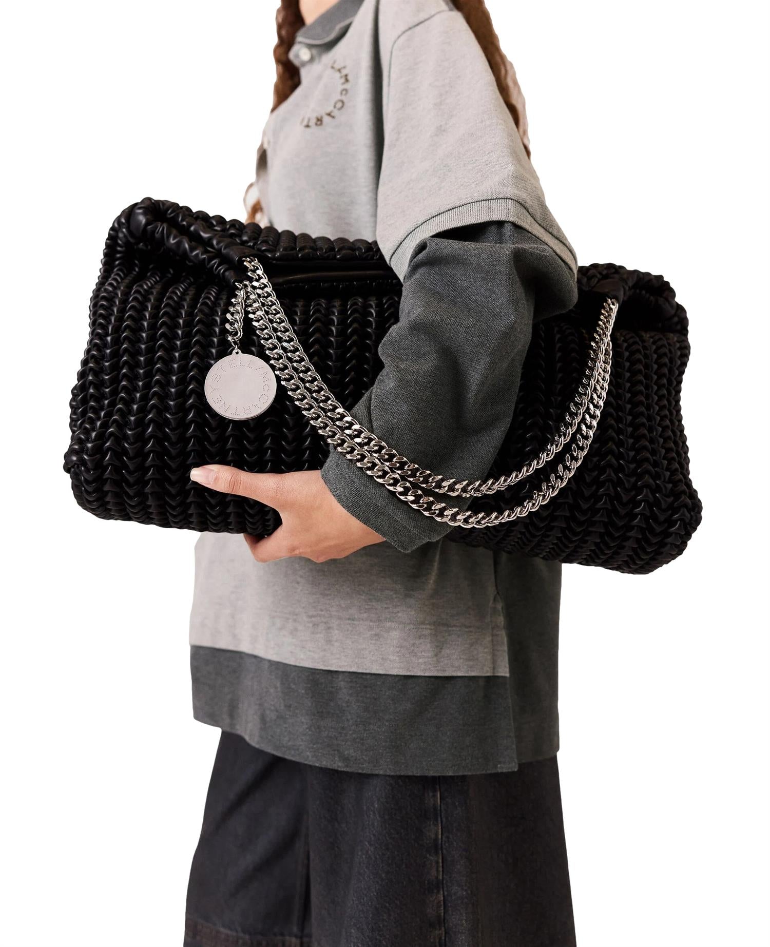 Stella McCartney Falabella Drawstring Bag Embroidery Veske Sort - modostore.no