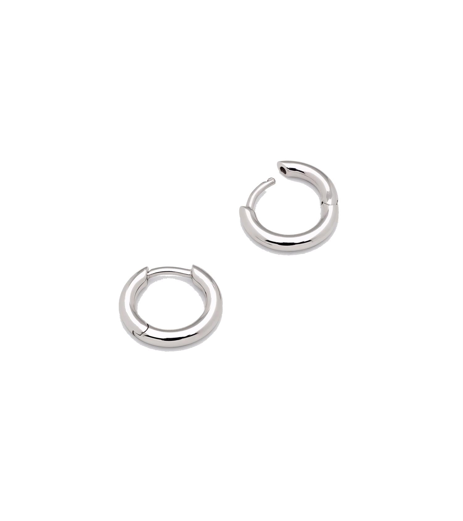 Tom Wood Classic Hoop Small Silver Øredobber Sølv - modostore.no