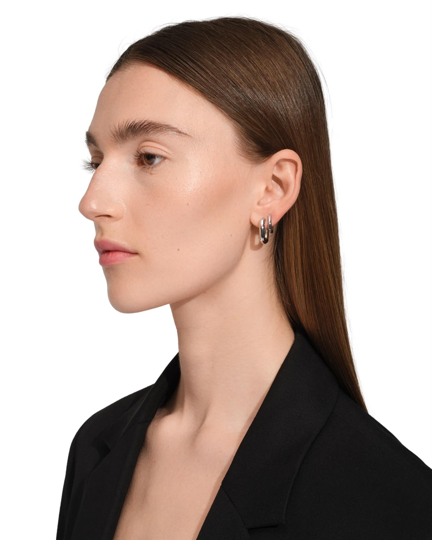 Tom Wood Frame Hoops M Øredobber Sølv - modostore.no