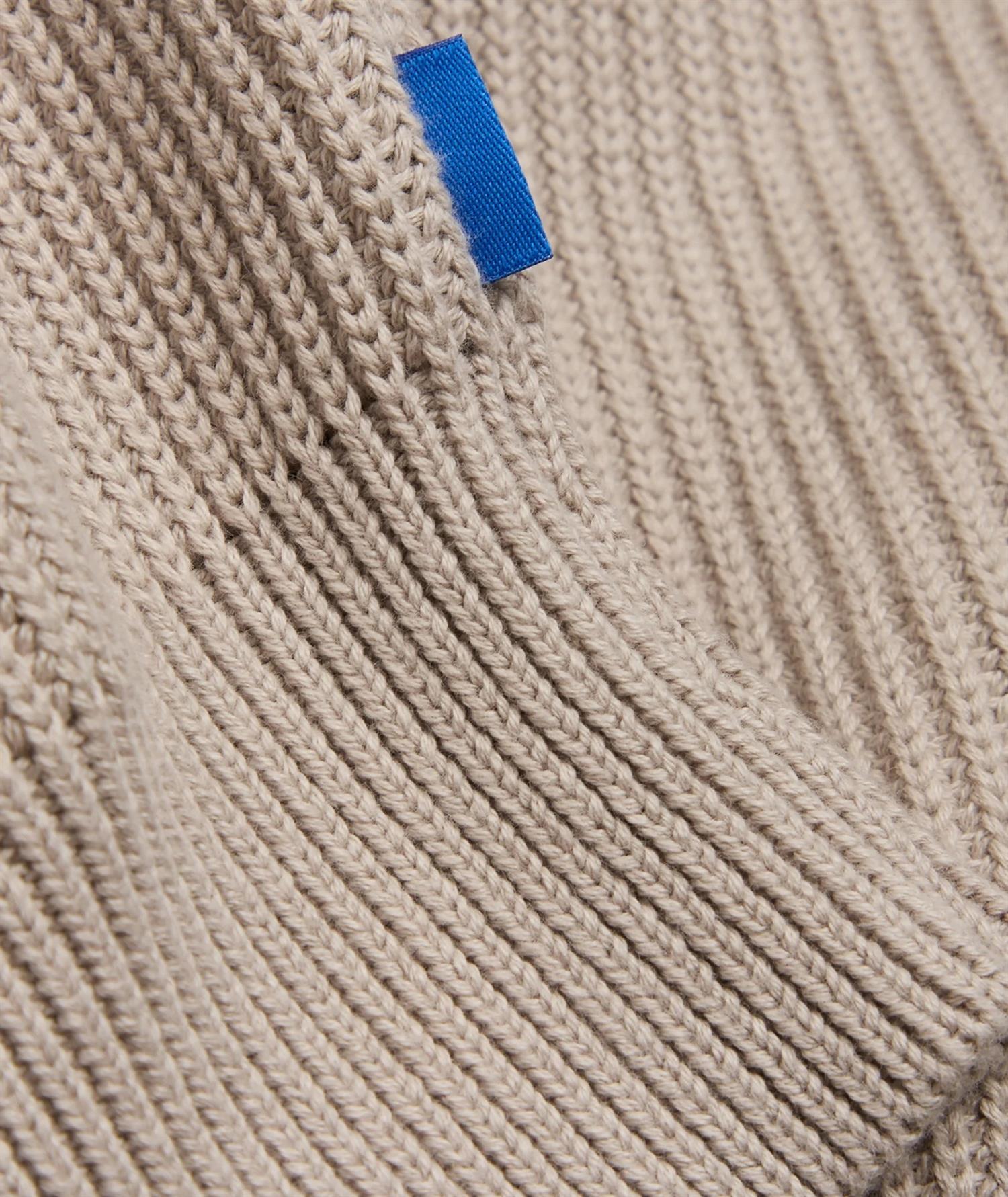 Garment Project Round Neck Knit Genser- Lysegrå - [shop.name]