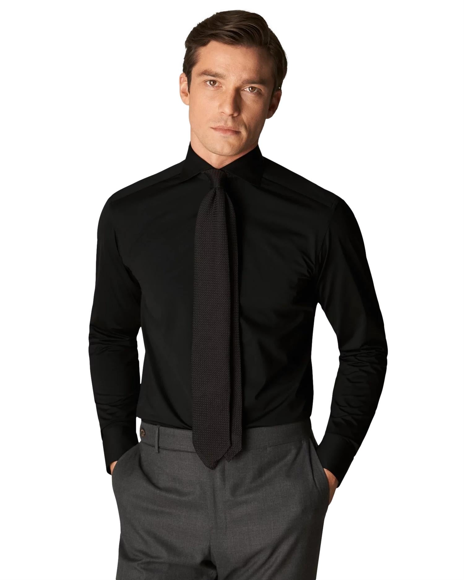 Eton svart skjorte med fireveis stretch, langermet, elegant herreskjorte i mykt, fleksibelt stoff.